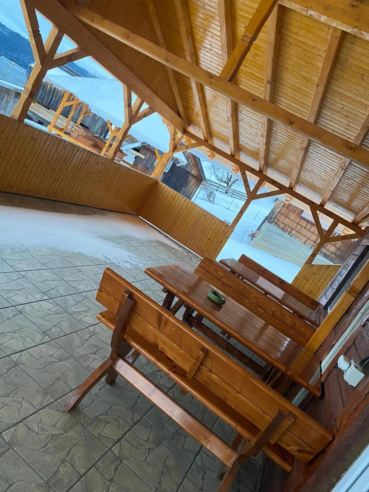 Cabana Trif Arada Exteriér fotografie